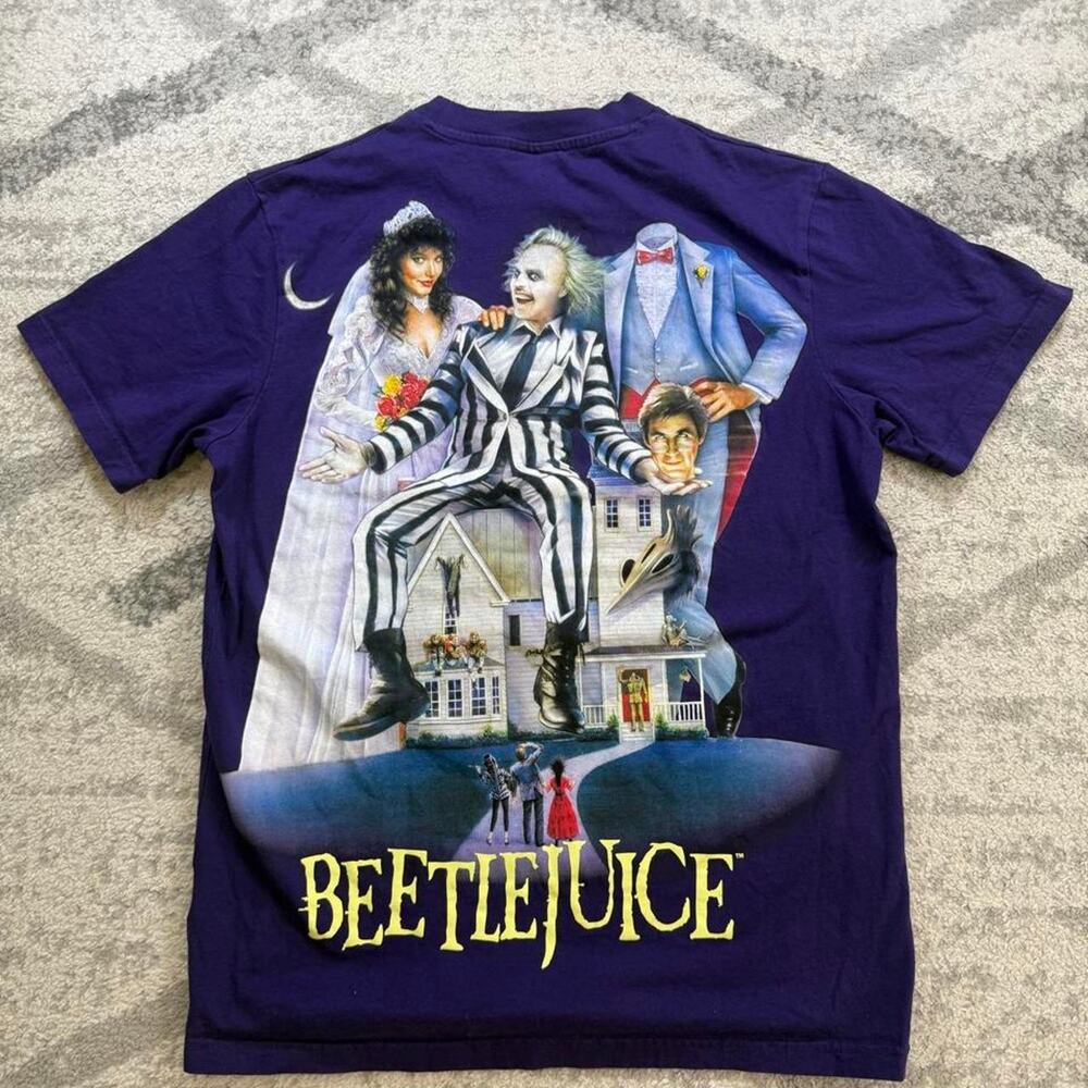 Shoe palace X Beetlejuice horror movie purple shirt size medium (small hole)
